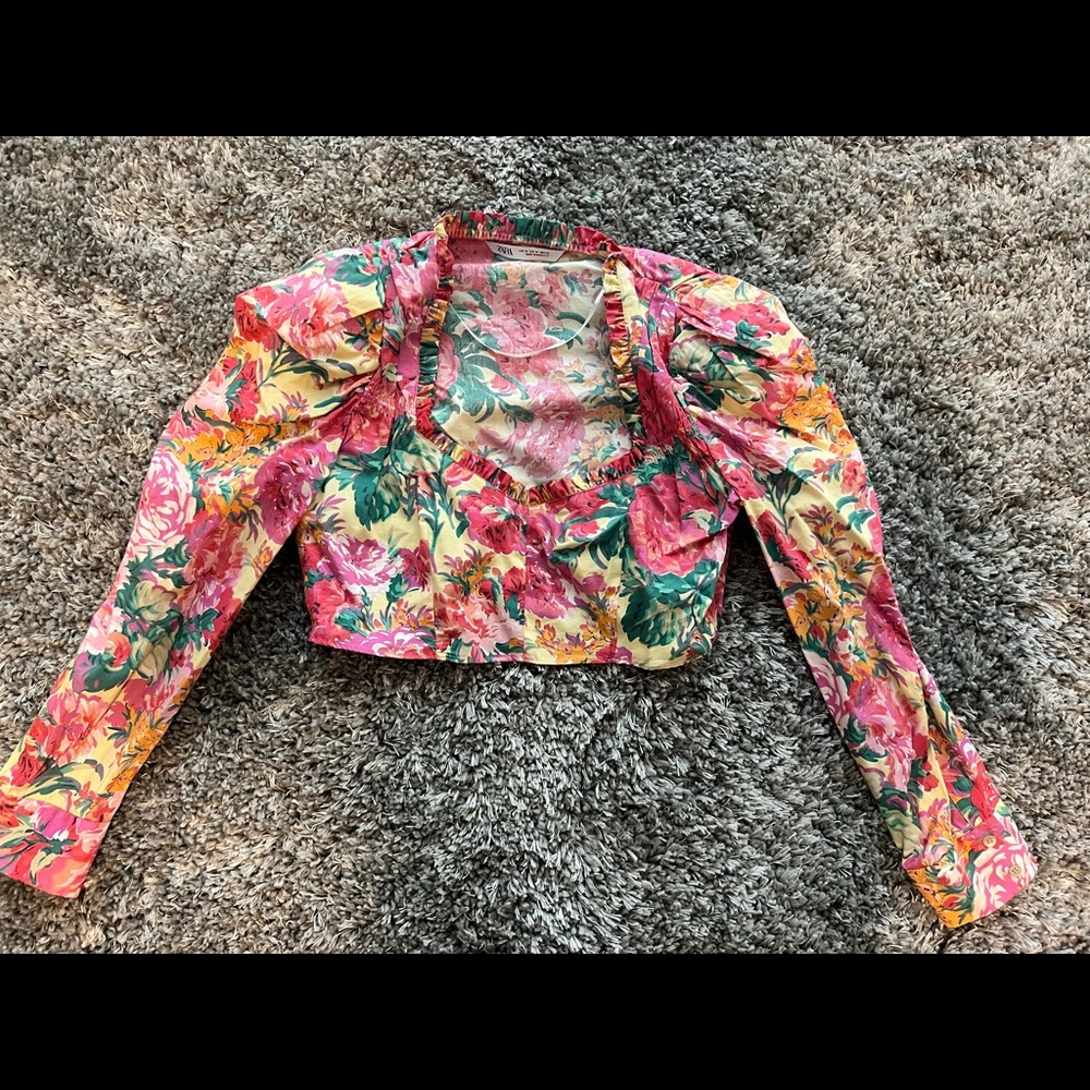 Zara floral crop top